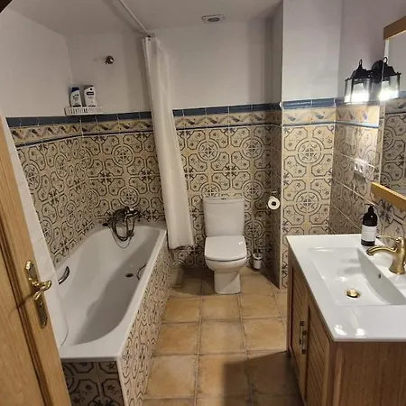 Pasarelas Bajos * אלקויזר